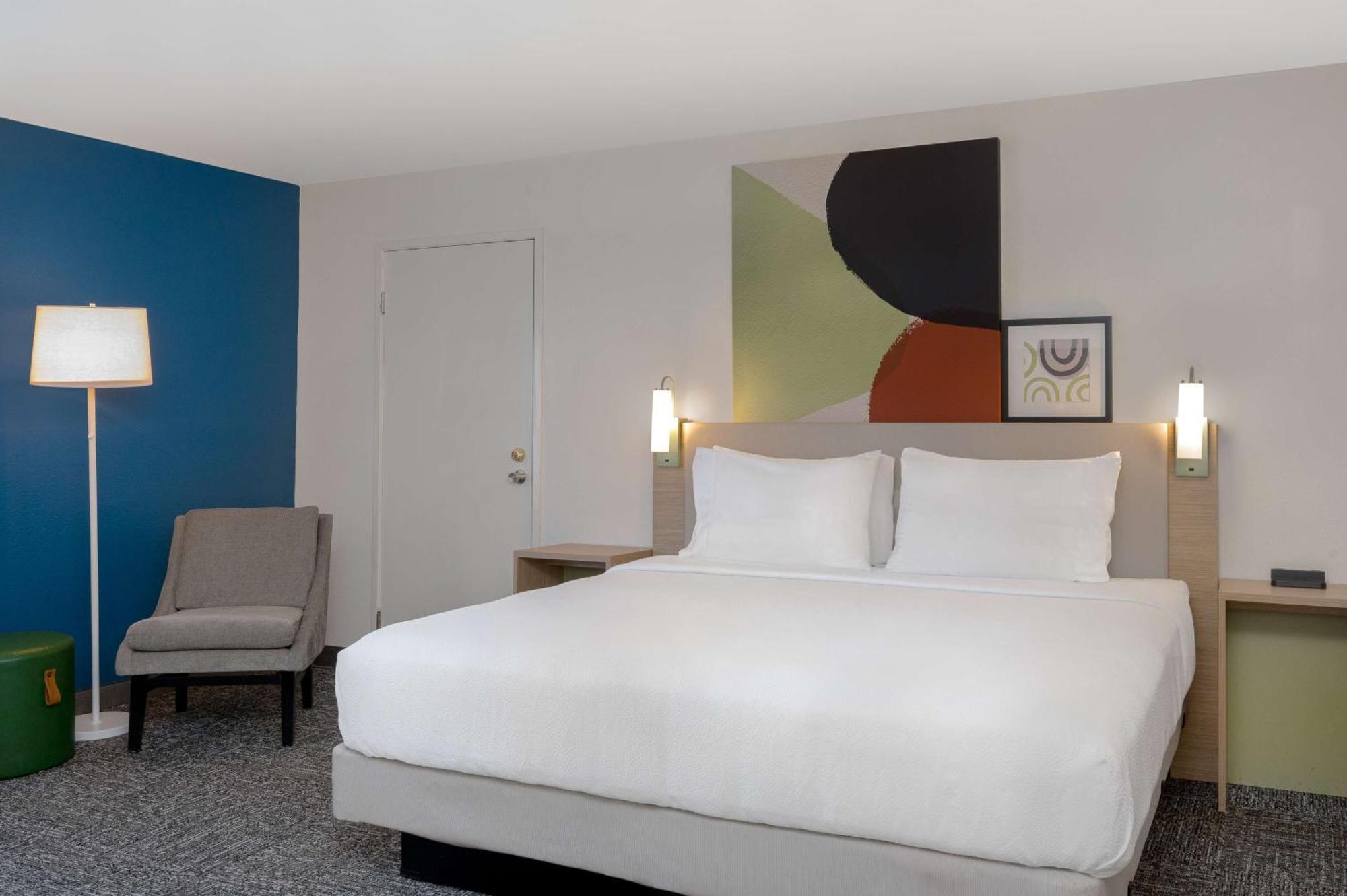 Spark By Hilton Savannah Midtown Exterior foto